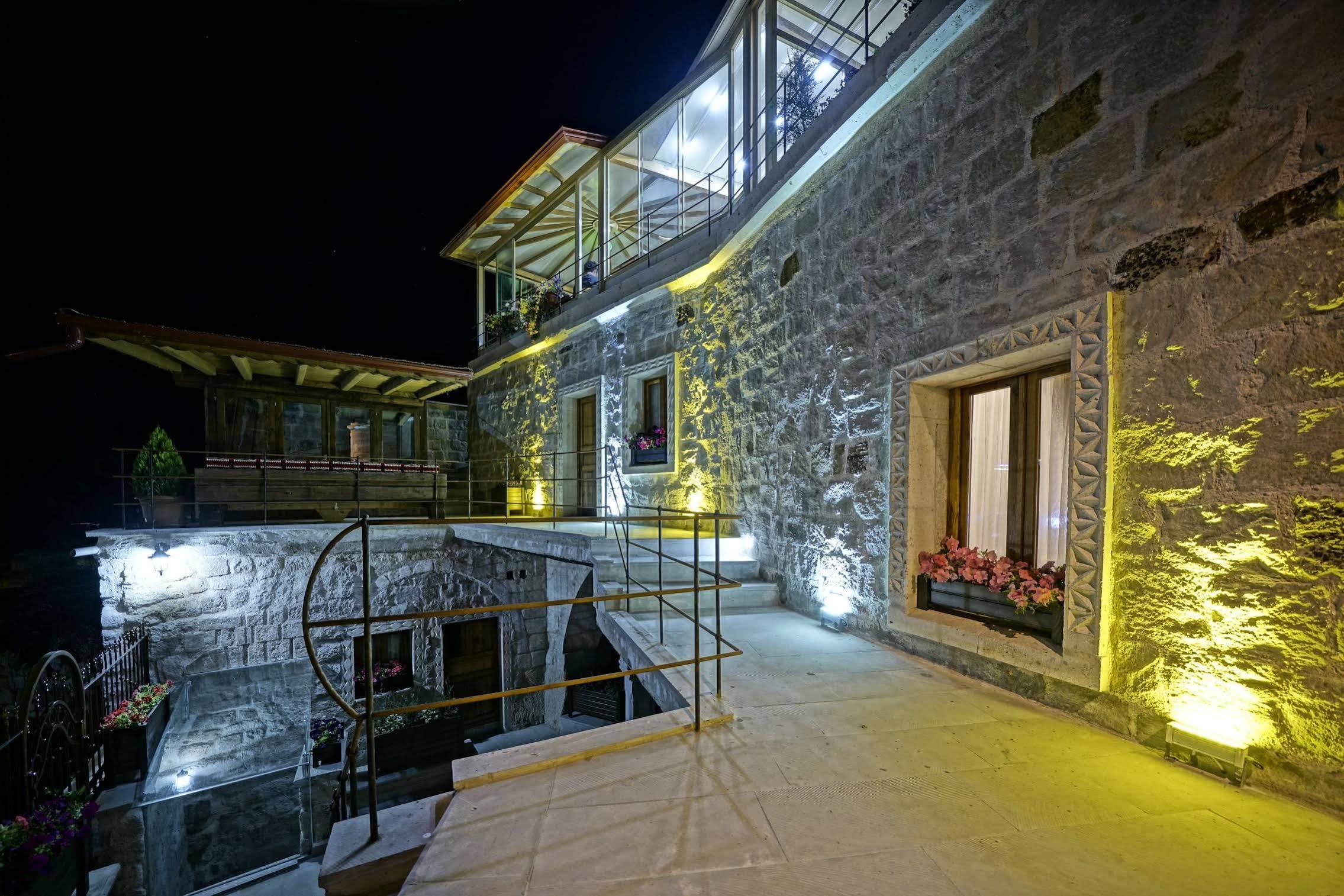 Vigneron Cave Hotel Невшехір Екстер'єр фото